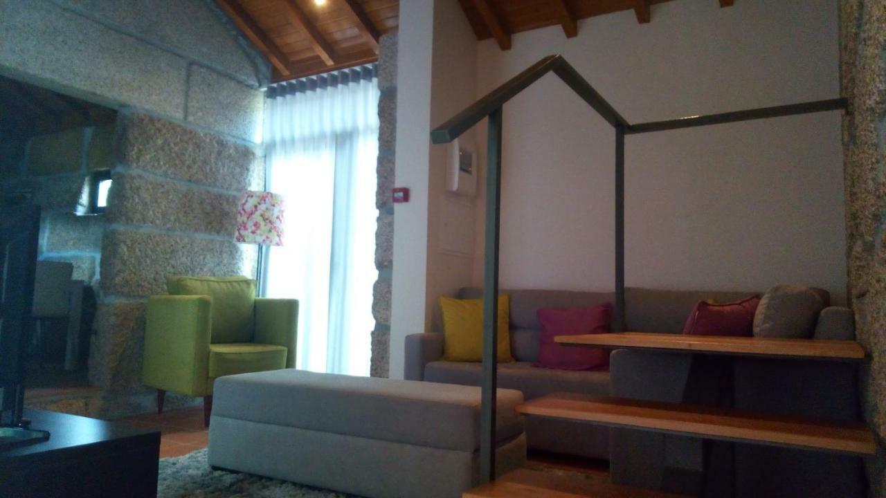 Anthouse *